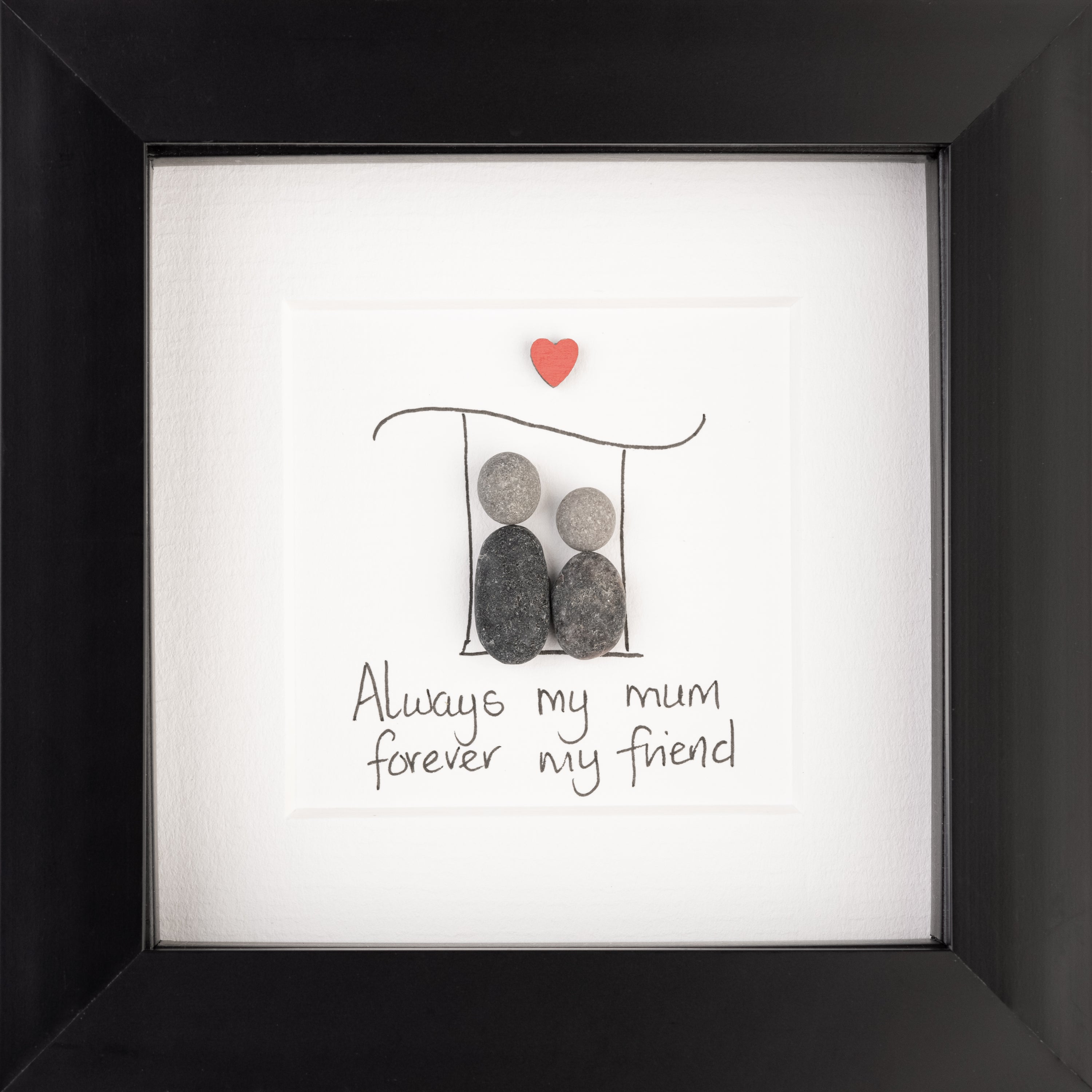 A beautifully designed gift titled 'Always my mum', perfect for celebrating mothers on various occasions.