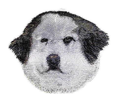Amazing Great Pyrenees Dog Face embroidery patch, showcasing intricate details and vibrant colors, perfect for iron-on or sew-on applications.