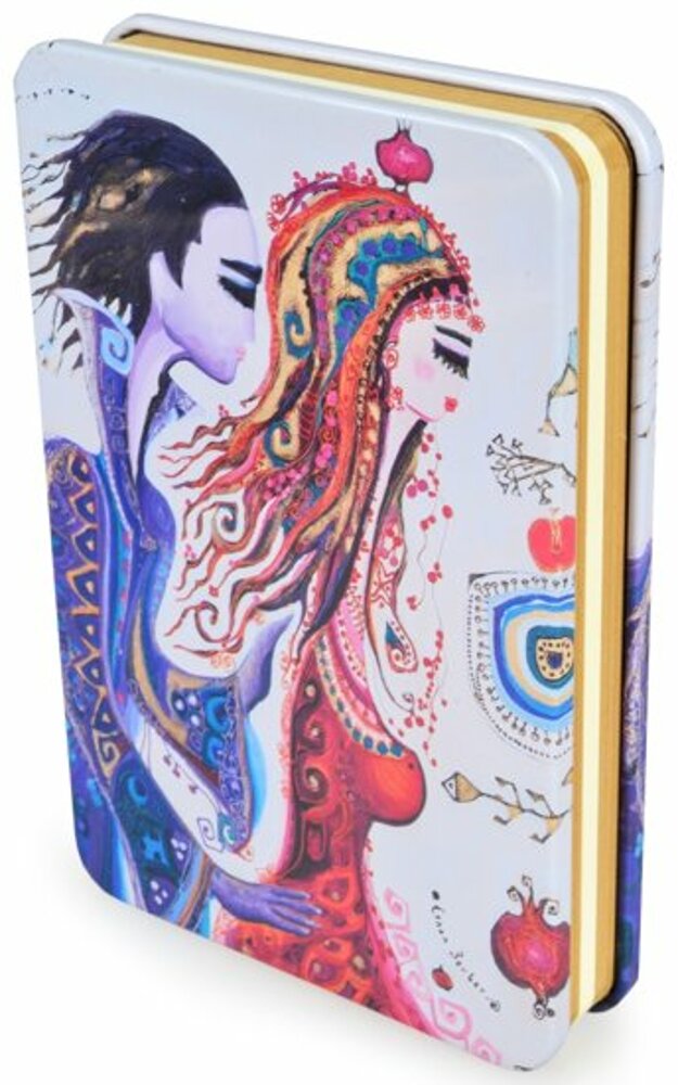 Biggdesign Notizbuch mit Hardcover, gestreiften Blättern und buntem Design, ideal für Notizen und Planung.