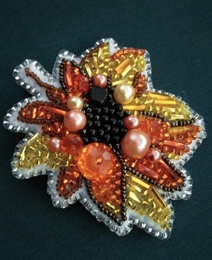 BP-228C Beadwork kit featuring colorful Preciosa and Crystal Art beads for creating a sunflower brooch.