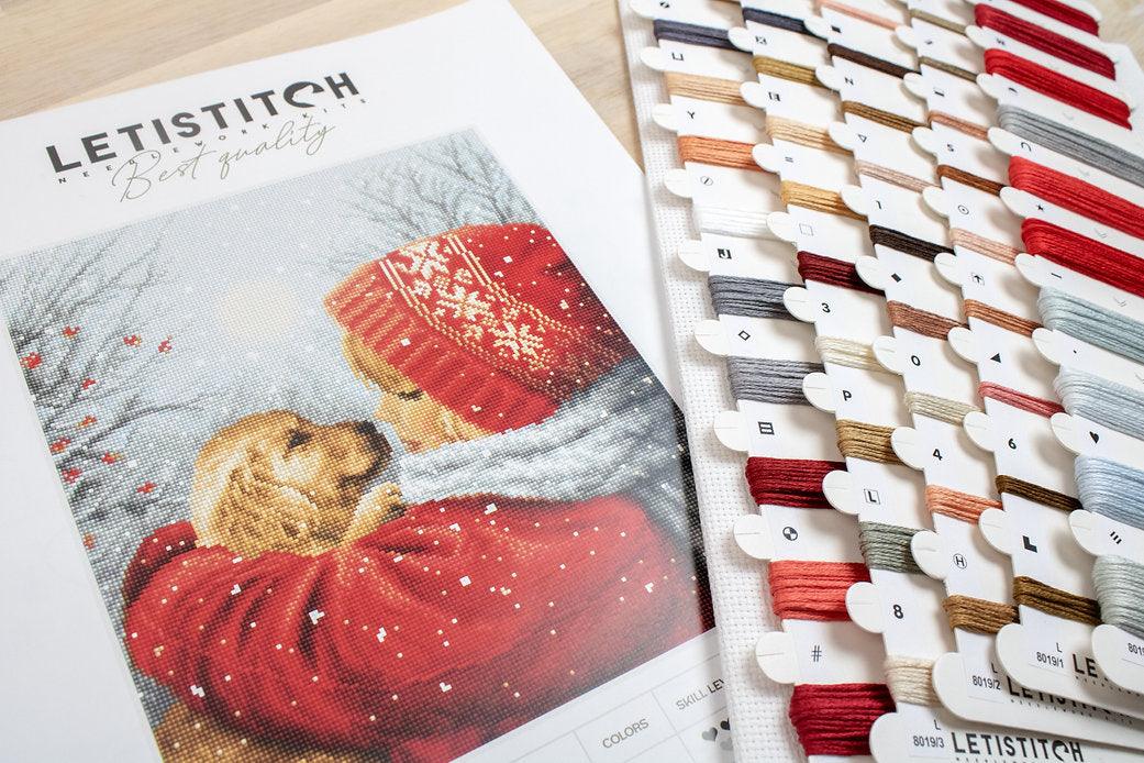 Counted Cross Stitch Kit Christmas Hugs L8019 featuring vibrant colors and Aida canvas.