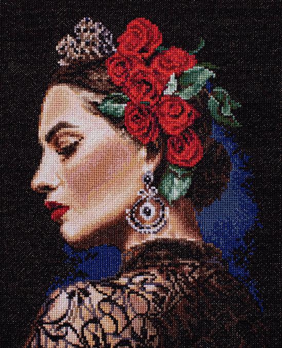 Counted Cross Stitch Kit Muse L8029 featuring Aida canvas, 52 Anchor colors, needle, and instructions.