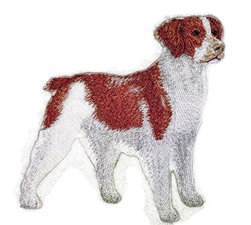 Custom Brittany Spaniel portrait embroidery patch, showcasing detailed stitching and vibrant colors, perfect for iron-on or sew-on application.