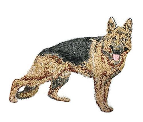 Custom embroidered patch of a German Shorthaired dog portrait, showcasing vibrant colors and intricate details, perfect for iron-on or sewing applications.