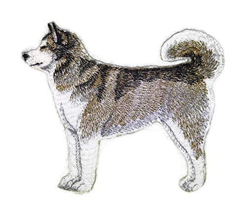 Custom Malamute dog portrait embroidery patch, showcasing intricate stitching and vibrant colors, suitable for iron-on or sew-on application.