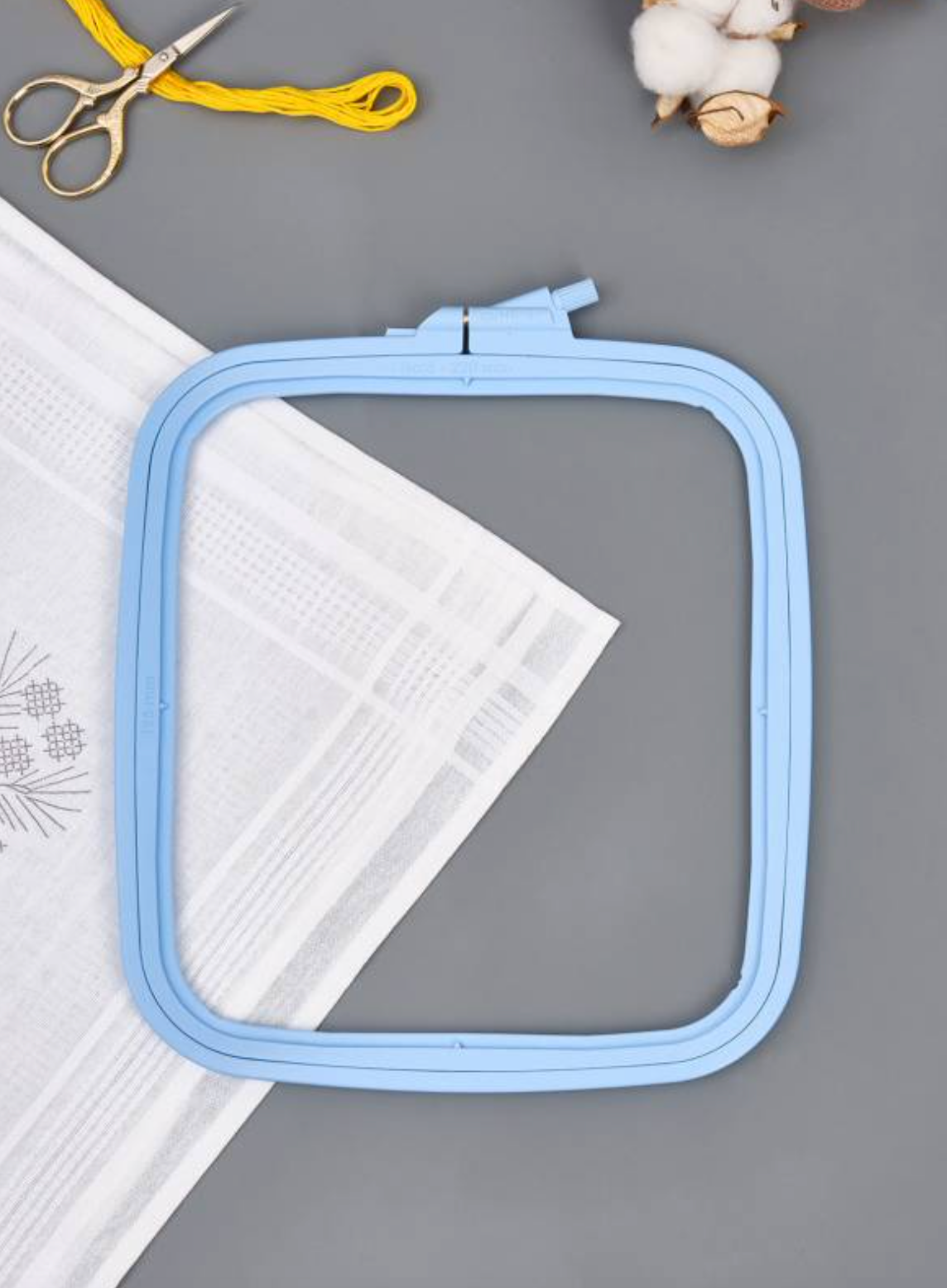 Nurge 170-14 Pastel Blue Plastic Square Hoop, measuring 250mm x 280mm, ideal for embroidery and needlecraft.
