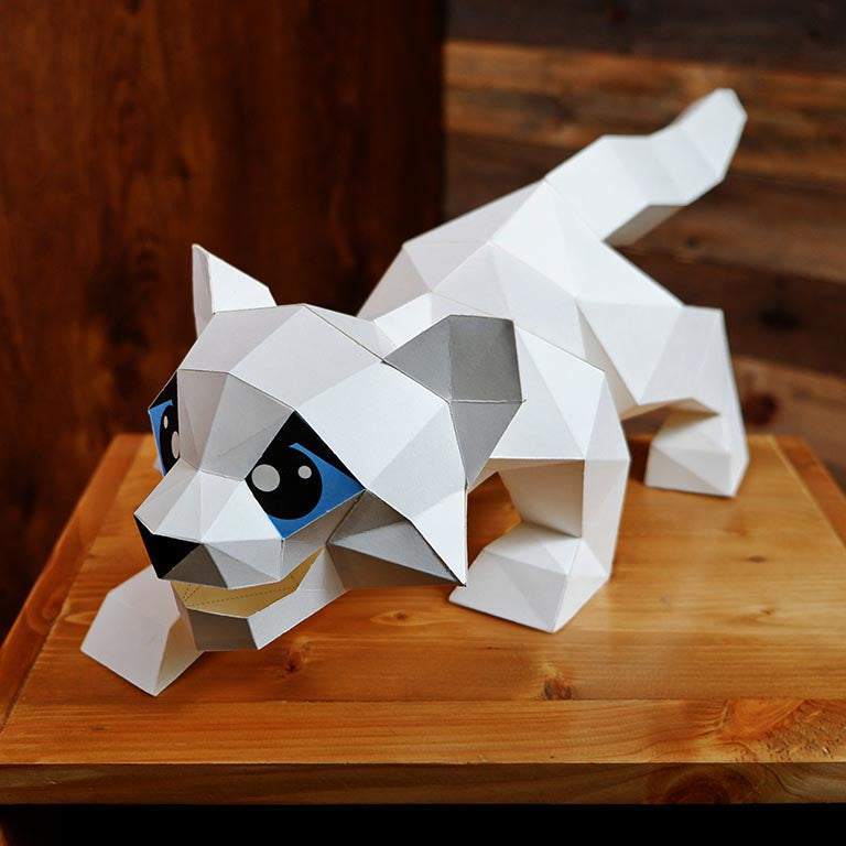 A beautifully crafted Snow Leopard Model lamp made from pre-cut paper, showcasing intricate details and a unique design.