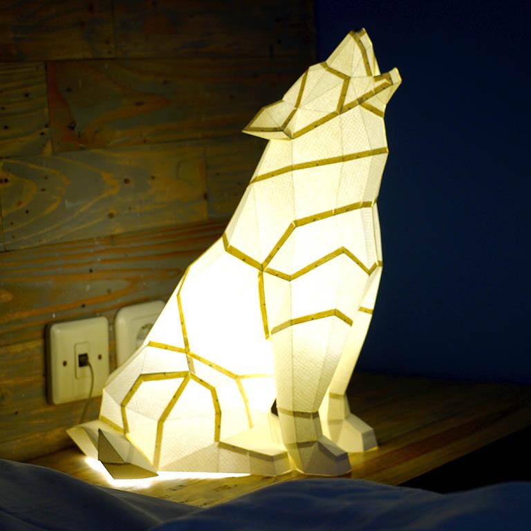 A beautifully crafted Wolf 3D Paper Model Lamp showcasing intricate details and a unique design, perfect for home or office decor.