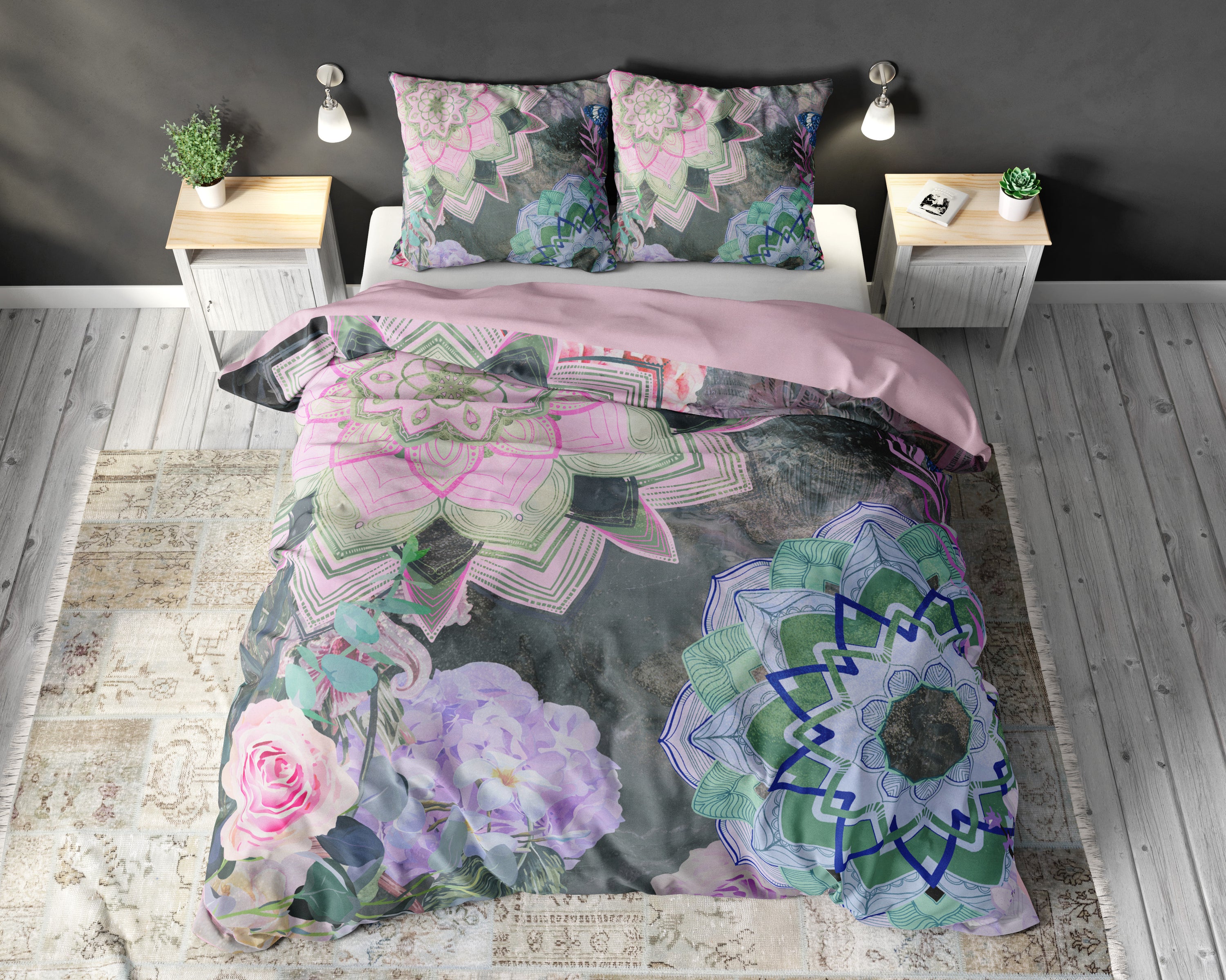 Ayse 240 x 220 pussilakanasetti, monivärinen, pehmeä puuvilla ja mikroperkaali, sisältää kaksi tyynyliinaa.