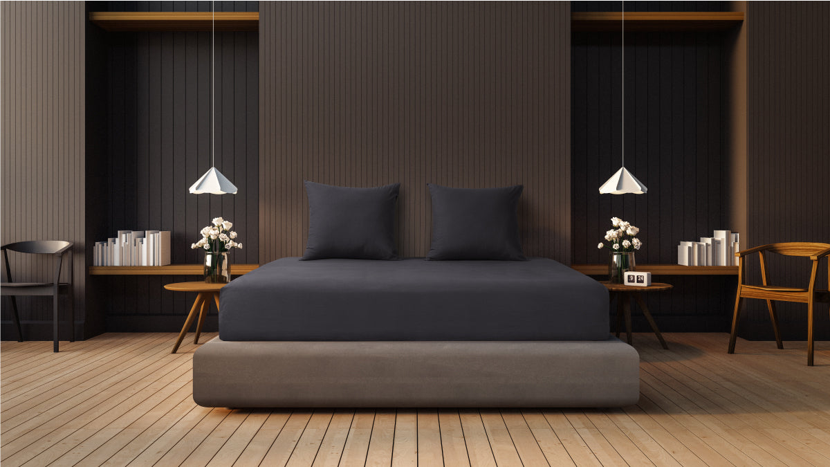 A double pack of Flannel Fleece Fitted Sheets in soft, plush cotton-flannel, ideal for cozy nights.