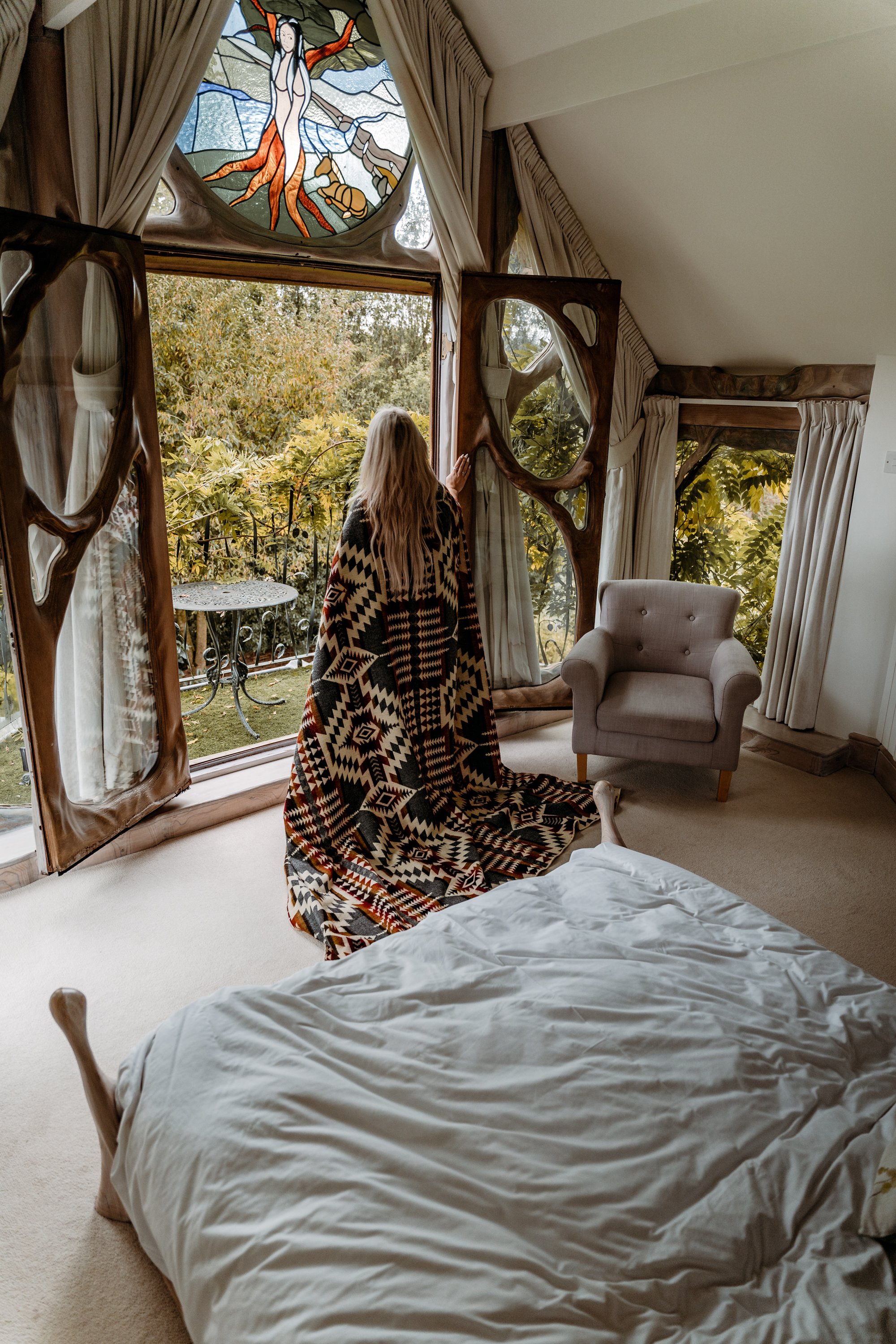 Secoya Blanket in Campfire Ash color, showcasing its soft texture and reversible design, perfect for outdoor and indoor use.