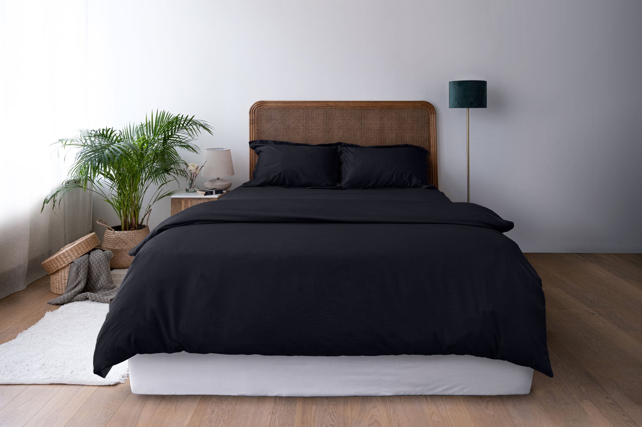 Twill Duvet Cover set in dark colours featuring a soft, luxurious texture with matching pillowcases, perfect for enhancing bedroom decor.