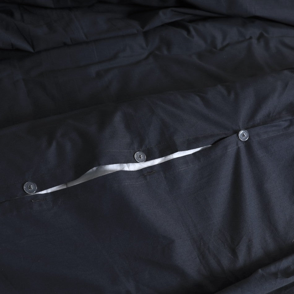 100% Egyptian Cotton Vintage Washed 500TC Charcoal Double Quilt Cover with matching pillowcases, showcasing a soft and elegant design.