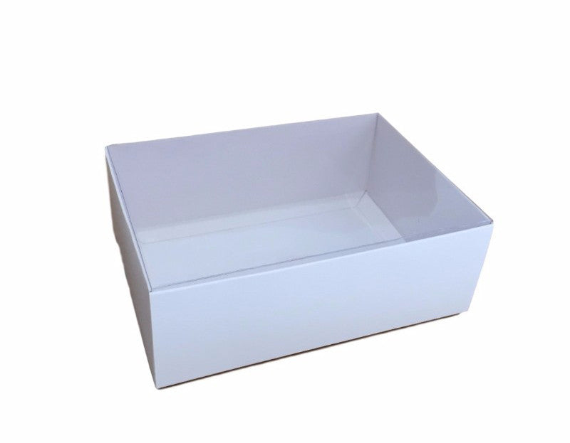 A pack of 10 white card boxes with clear slide-on lids, ideal for packaging gifts and treats.