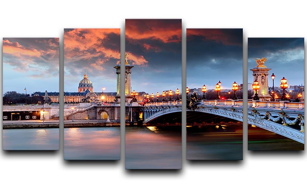 Alexandre 3 Bridge 5 Split Panel Canvas artwork featuring a stunning view of the bridge divided into five panels, enhancing any interior space.