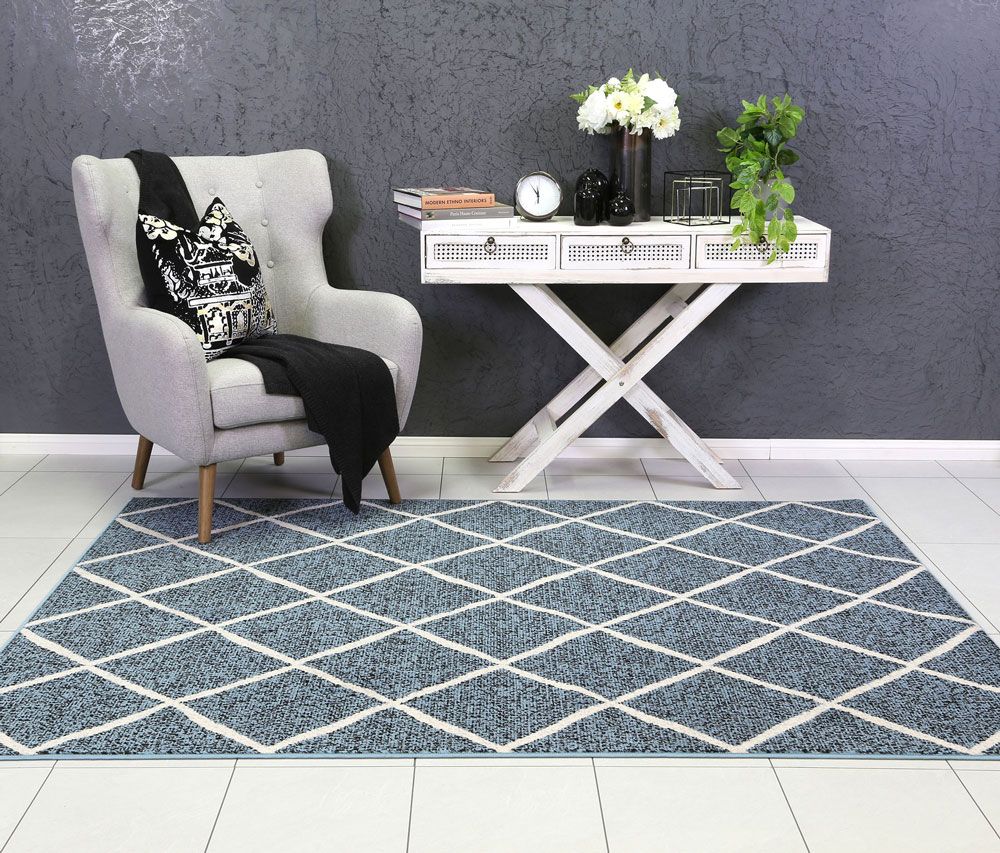 Allure Cross Diamond Blue Cream Rug, 240x330 cm, featuring a stylish diamond pattern in blue and cream colors, perfect for indoor decor.
