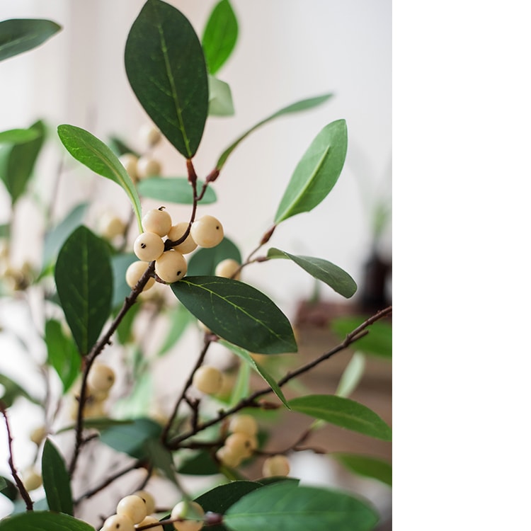 28-inch tall artificial fruit snow berry leaf stem with red berries and green leaves, perfect for home decor.