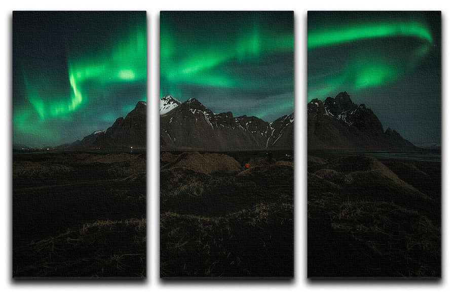 Aurora Borealis 3 Split Panel Canvas Print showcasing vibrant northern lights in a stunning three-panel design.