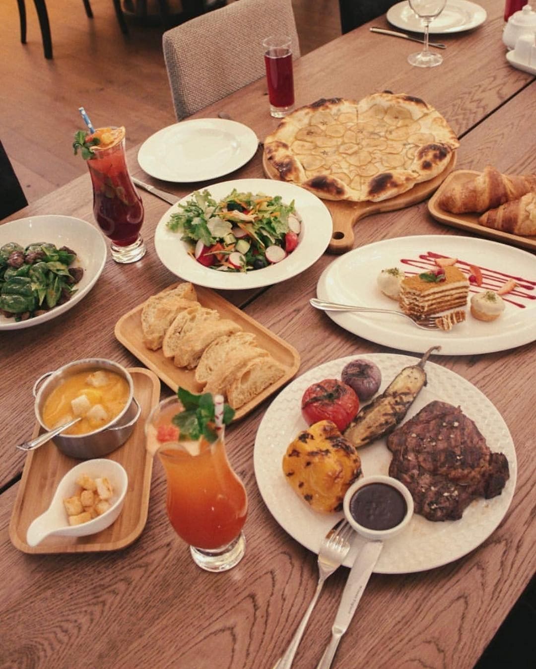 WILMAX bamboo platter measuring 12 inches by 8 inches, showcasing its elegant design and natural texture, ideal for serving appetizers and barbecues.