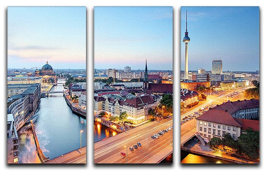 Berlin skyline 3-panel canvas print showcasing a stunning cityscape in vibrant colors.