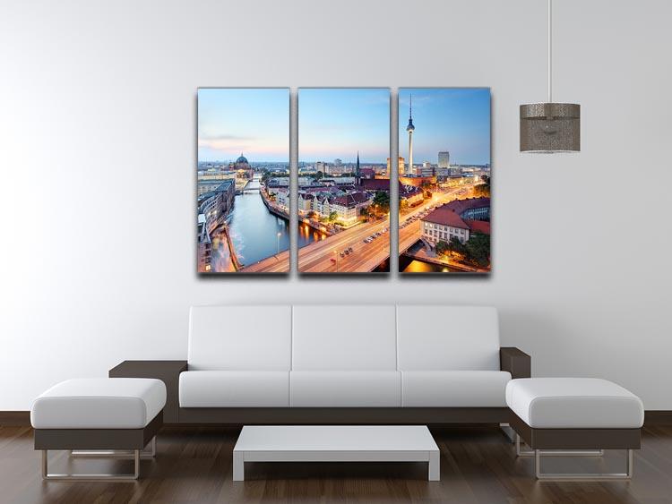 Berlin skyline 3-panel canvas print showcasing a stunning cityscape in vibrant colors.
