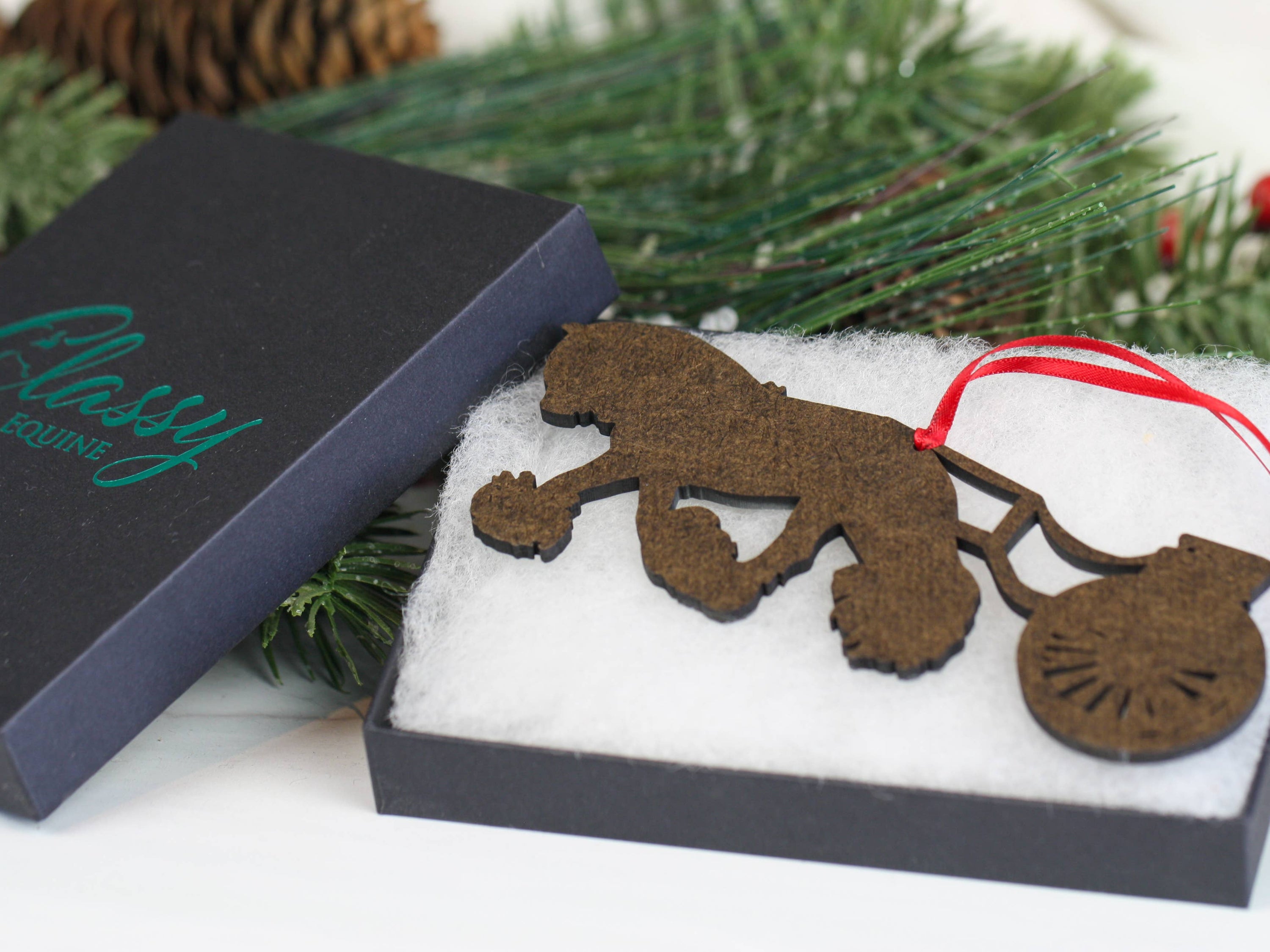 Black Blagdon Gypsy Cob Driving Horse Carriage Ornament, handmade from composite wood, featuring a glossy finish and intricate laser-cut details.