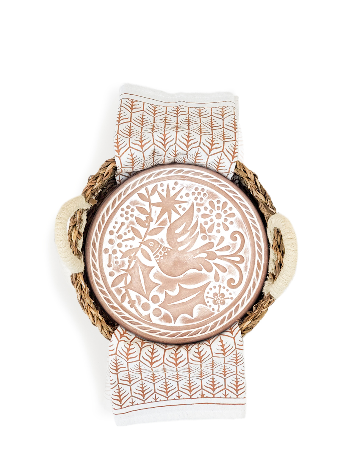 A beautifully crafted Bread Warmer & Basket Gift Set featuring a terracotta warmer, handwoven seagrass basket, and a printed tea towel, all showcasing artisan craftsmanship.