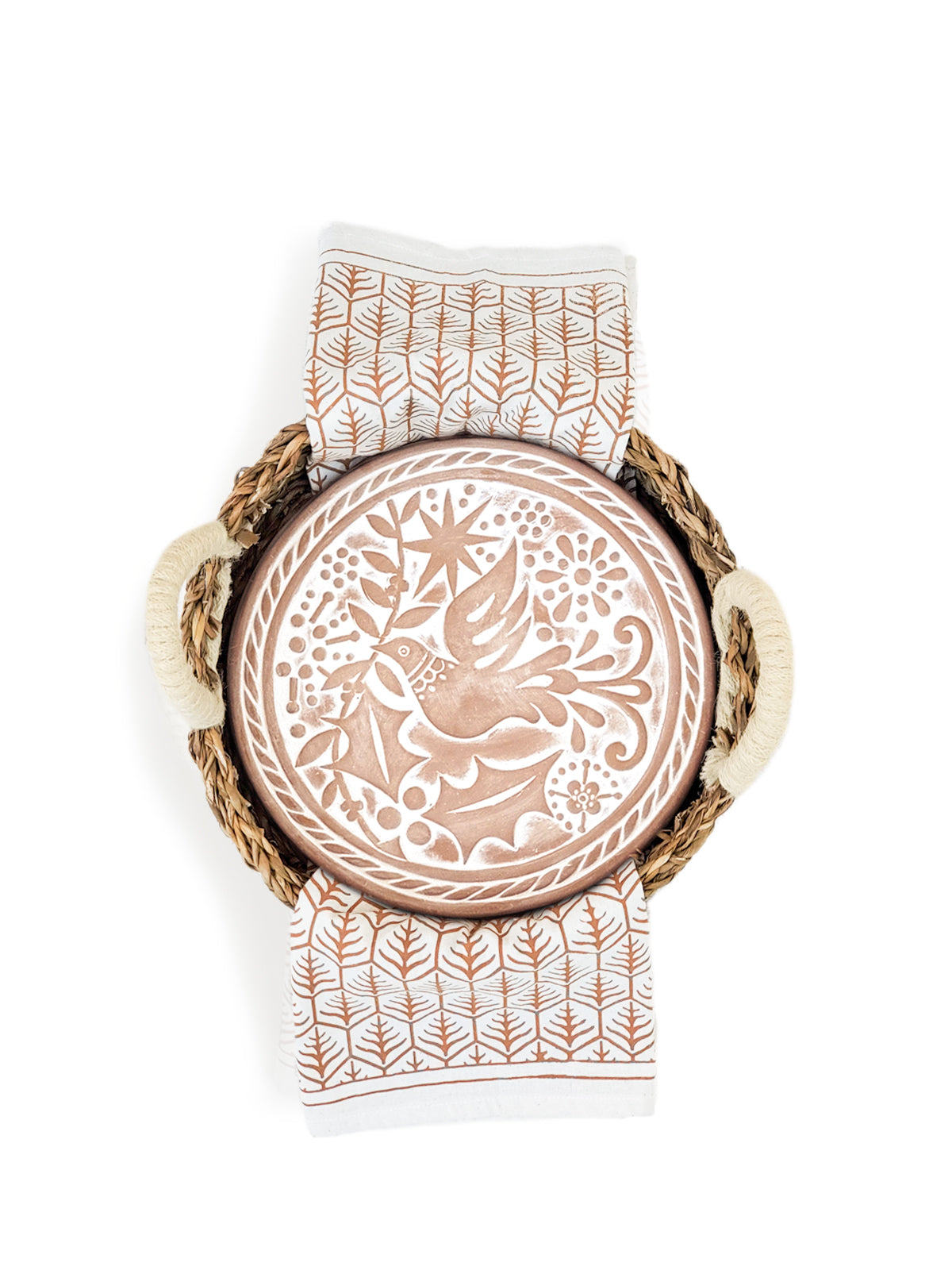 A beautifully crafted Bread Warmer & Basket Gift Set featuring a terracotta warmer, handwoven seagrass basket, and a printed tea towel, all showcasing artisan craftsmanship.