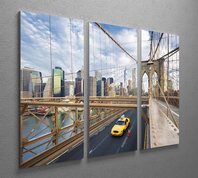 A beautiful 3-panel canvas print of the Brooklyn Bridge, showcasing its iconic structure and vibrant colors, perfect for home or office decor.