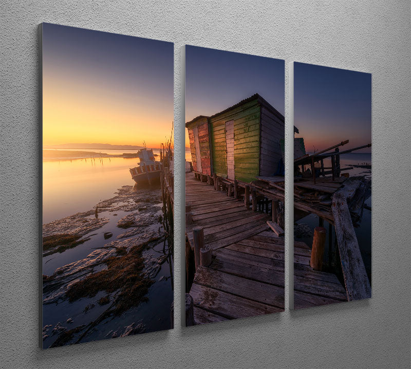 Carrasqueira FishermanaasHouses 3-panel canvas print showcasing a captivating design, perfect for enhancing home decor.