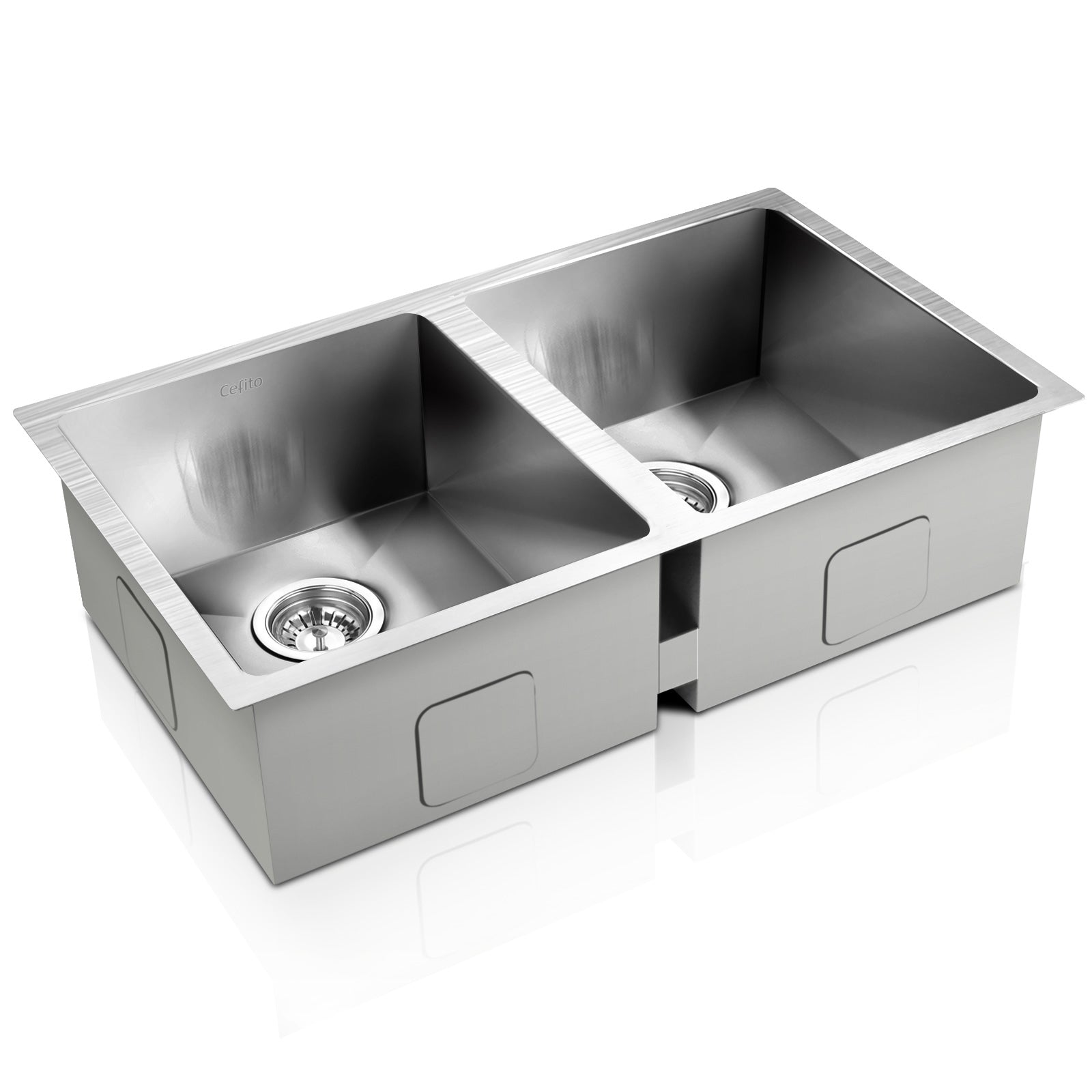 Cefito 77cm x 45cm stainless steel kitchen sink with satin finish and rounded corners, showcasing its modern design and craftsmanship.
