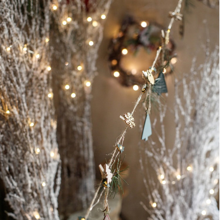 A set of 18 Christmas wood clips in various colors including gold and silver, perfect for holiday decorations and crafts.