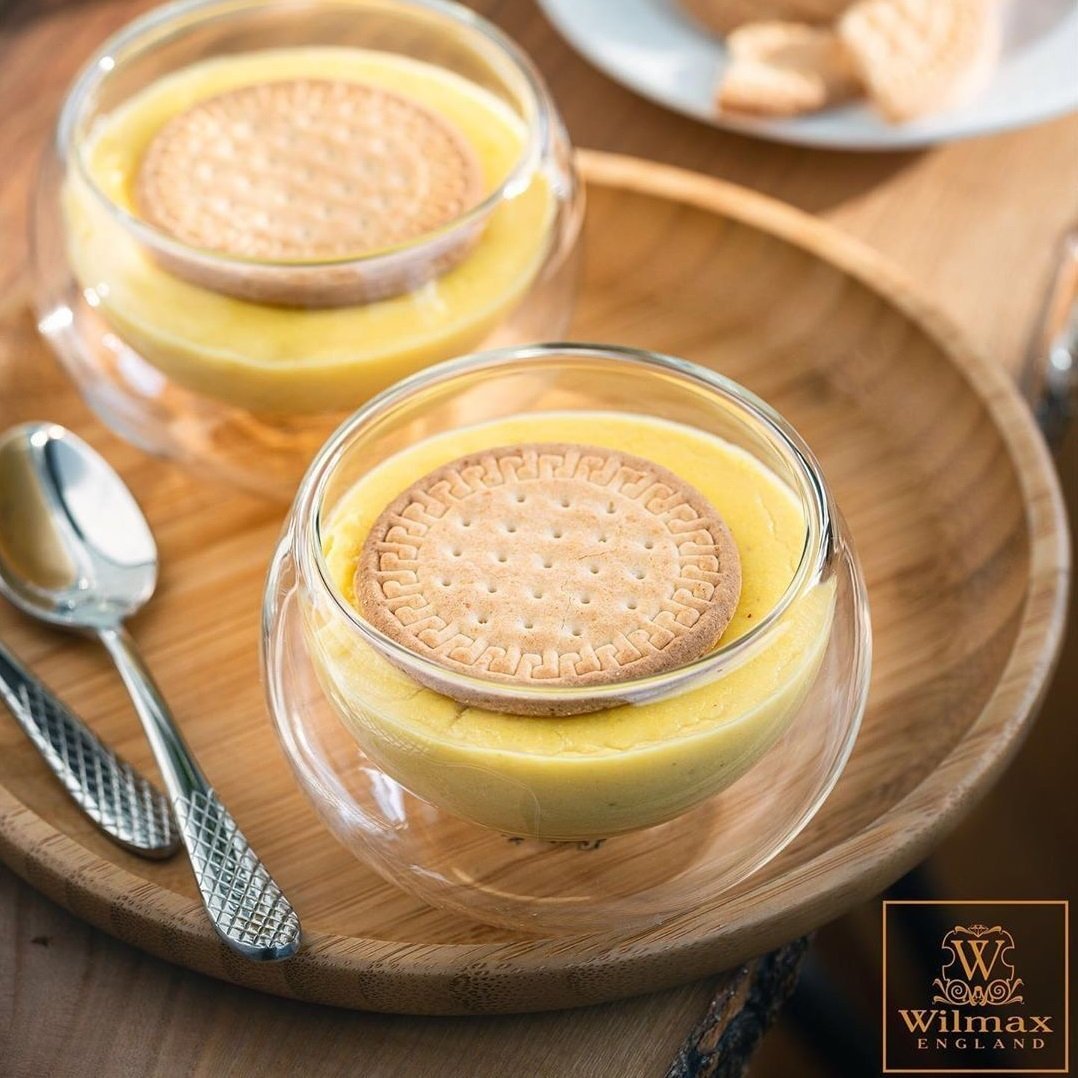 Double-Wall Vacuum Sealed Thermo Glass Bowl, 6.8 Fl Oz, showcasing its elegant design and double-wall construction.