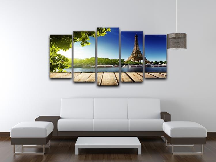 Eiffel Tower artwork displayed on five split canvas panels, showcasing a stunning view of Paris.