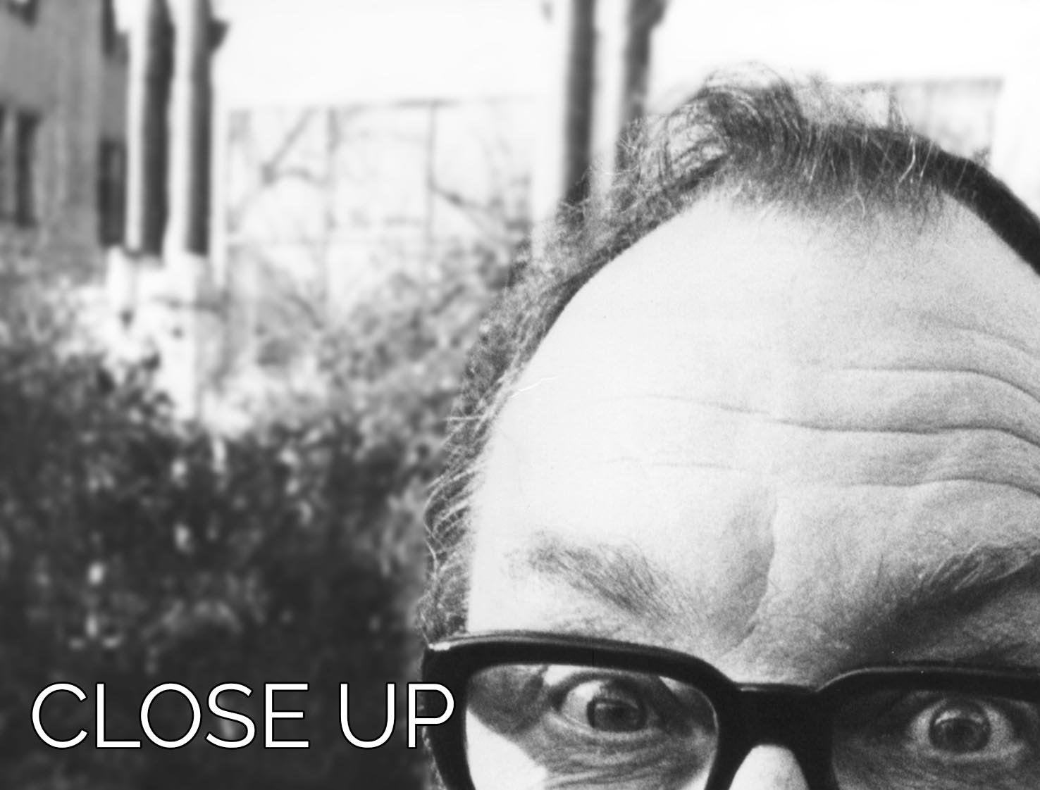 Eric Morecambe depicted with three pipes in his mouth on a stylish 3-panel canvas art set, perfect for home decor.