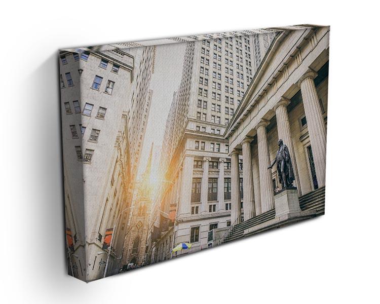 A detailed canvas print of the Federal Hall facade, showcasing its architectural beauty and elegance.