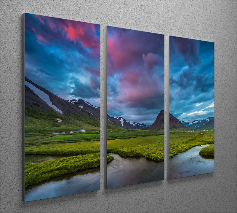 Farmland 3 Split Panel Canvas Print showcasing vibrant nature scenes in three panels, enhancing interior decor.