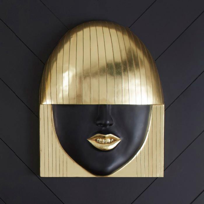 Large Fashion Faces Wall Art featuring a stylish black and gold leaf design, showcasing unique lip positions for modern decor.