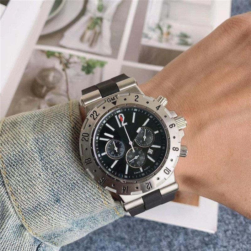 Fashion Swiss Luxury Quartz Men's Sports Watch featuring stainless steel and silicone design, waterproof functionality, and multifunctional features.