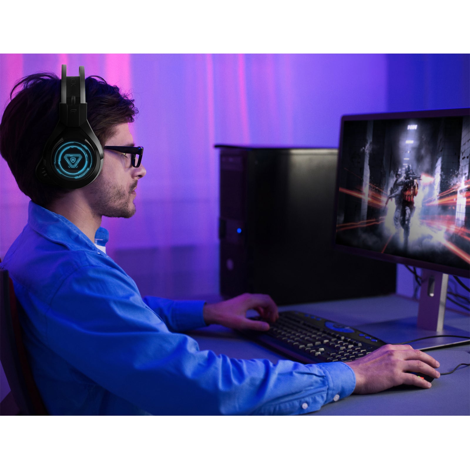 Gaming headset featuring leather earmuffs, omnidirectional microphone, and colorful LED lights for immersive gaming experience.