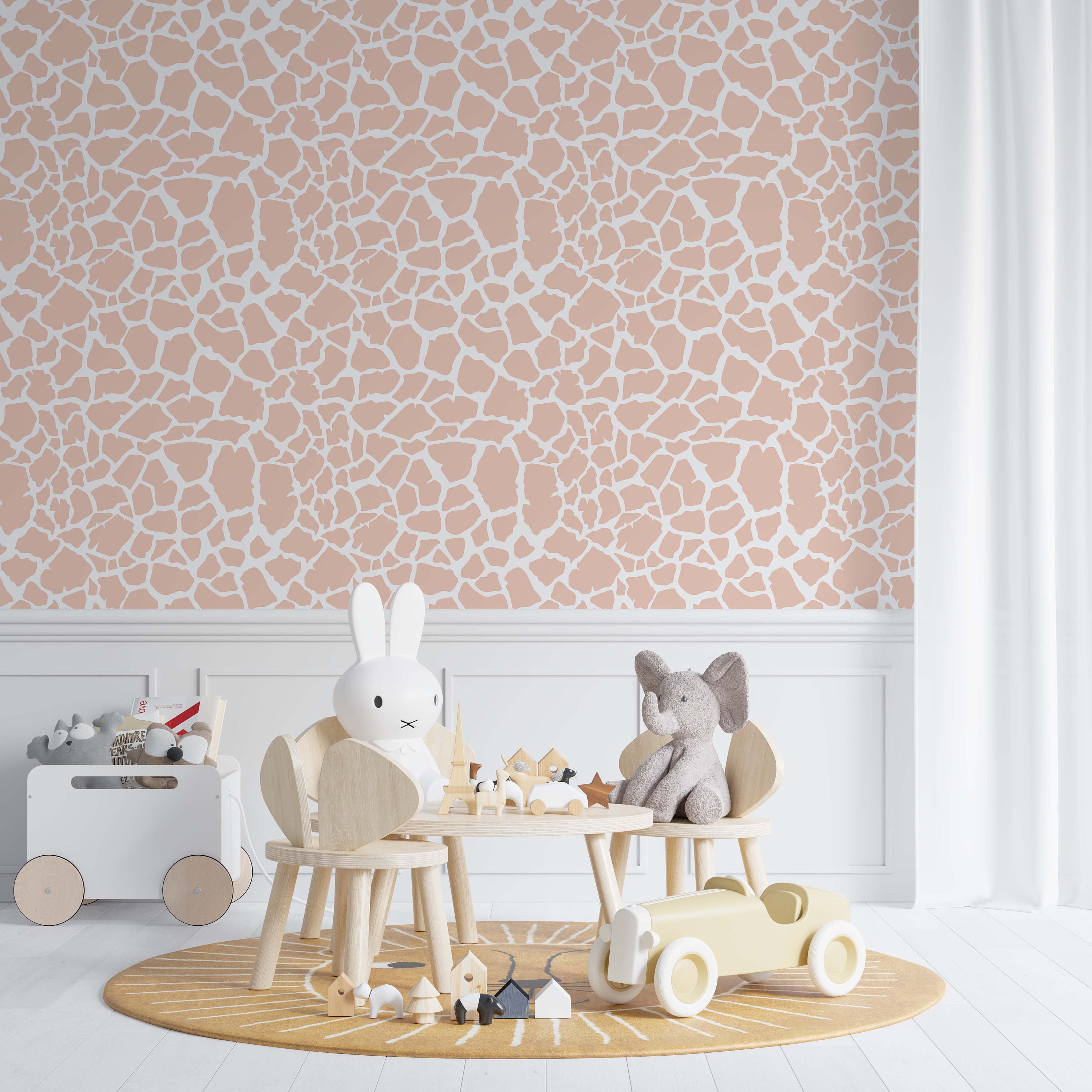 Giraffe Pattern Removable Wallpaper featuring playful giraffe prints, ideal for kids' rooms and nurseries.
