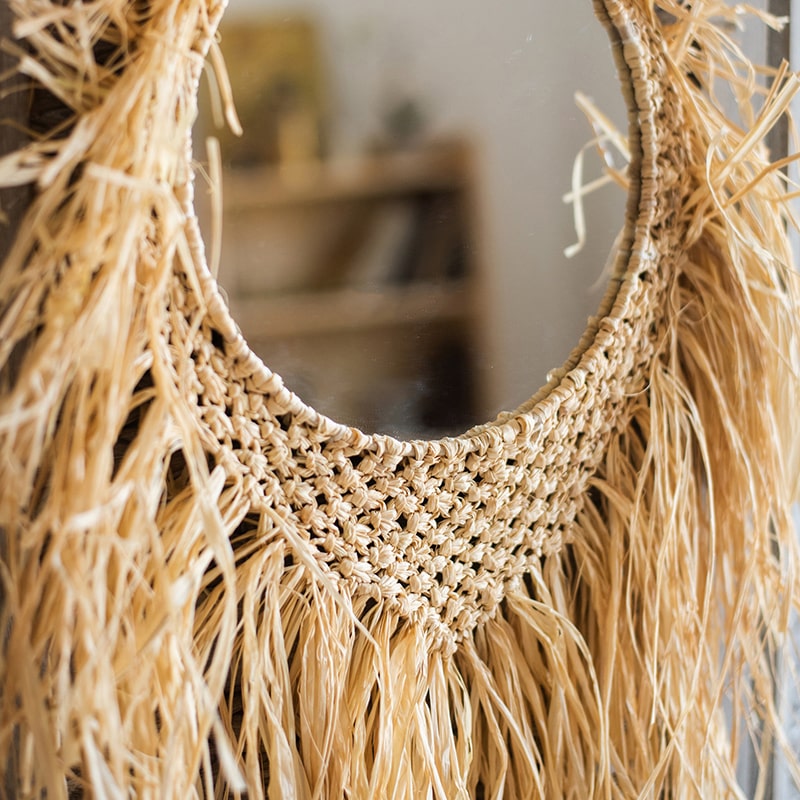 Handcraft Grass Hanging Round Mirror featuring a natural khaki color and unique straw design, perfect for home decor.