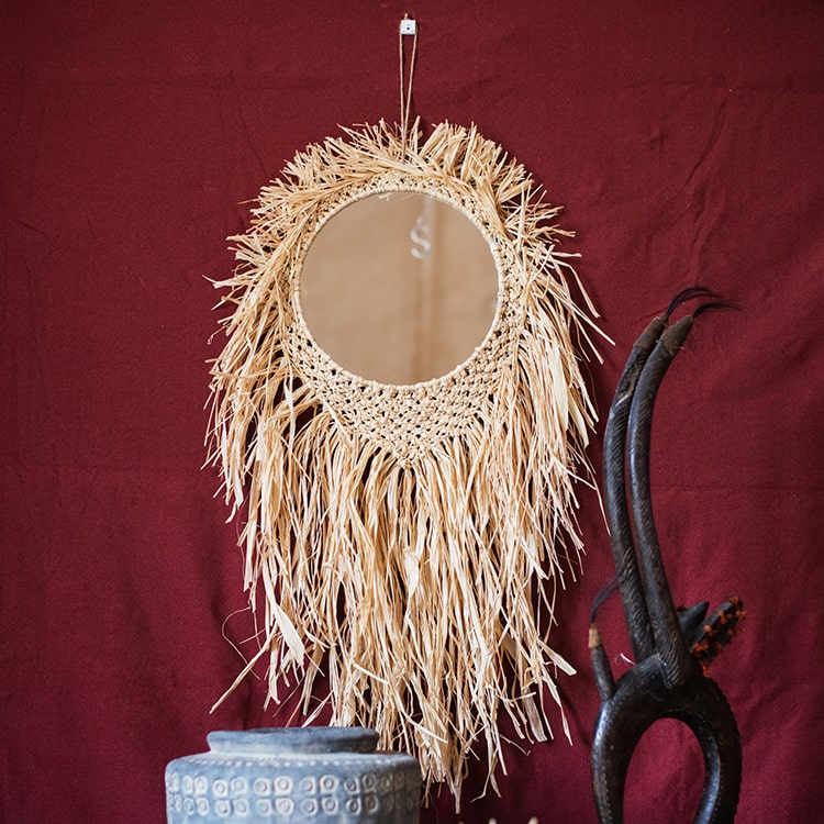 Handcraft Grass Hanging Round Mirror featuring a natural khaki color and unique straw design, perfect for home decor.