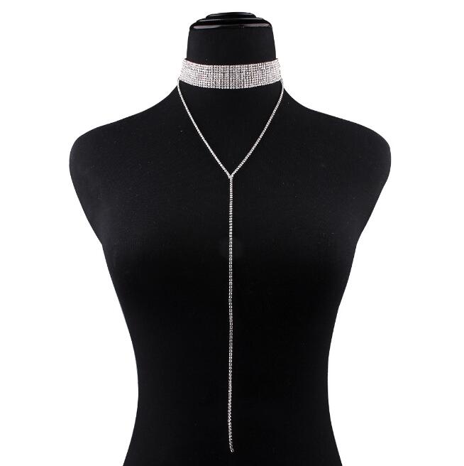 Idealway Charming Gold Silver Plated Inlay Flat Chain featuring a beautiful design with rhinestones and crystals, available in gold and silver.