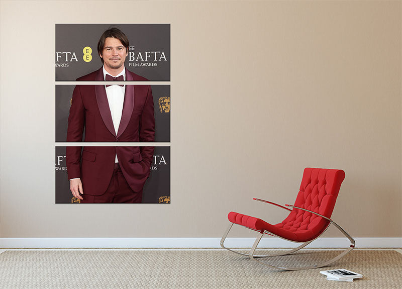 A stunning 3-panel canvas print featuring Josh Hartnett at the BAFTAs, showcasing elegance and sophistication in wall art.