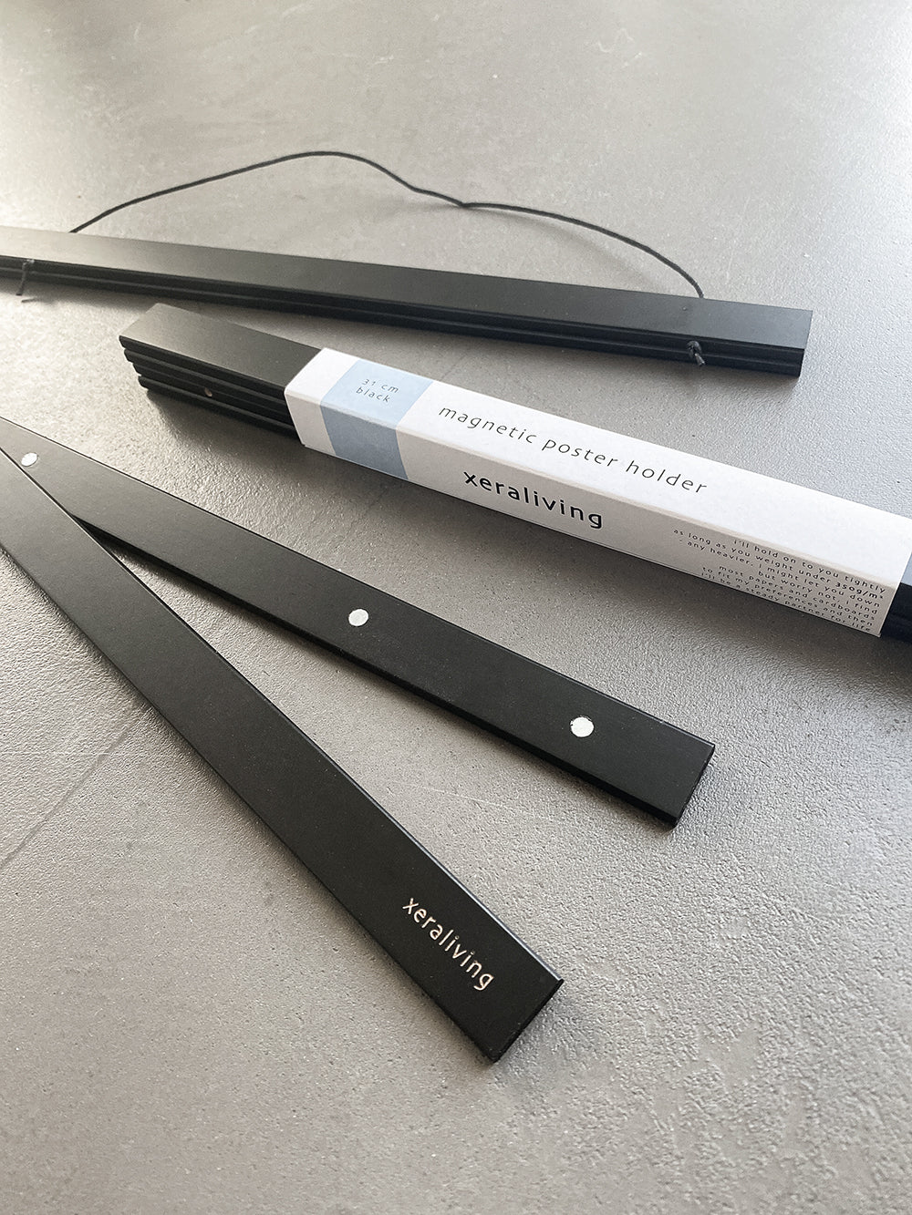 Julisterima 51 cm poster frame showcasing a stylish design, perfect for various poster sizes.