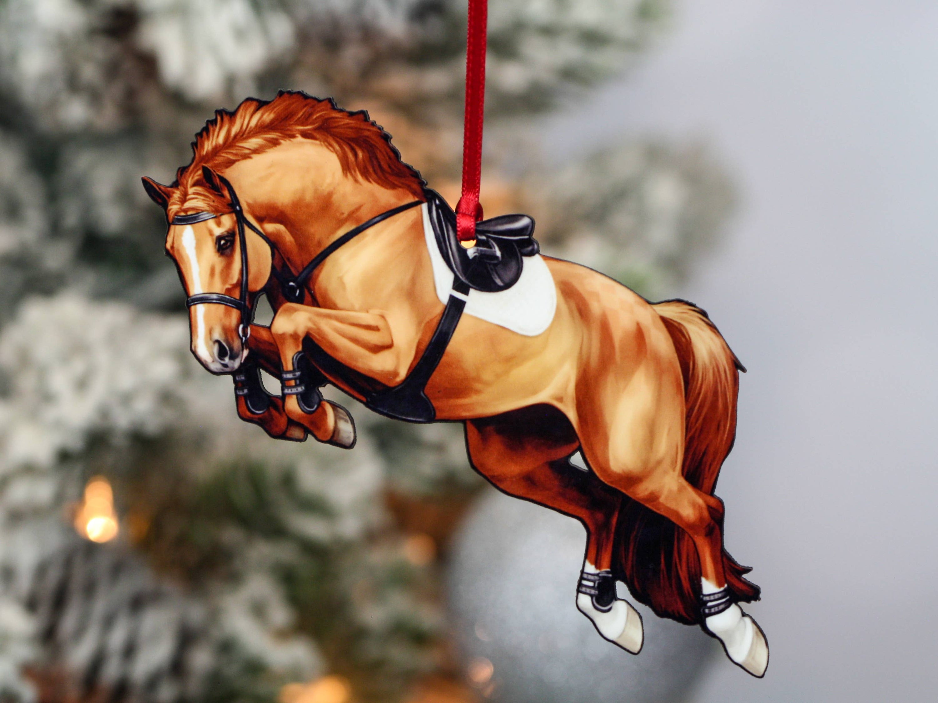 A beautifully crafted chestnut horse ornament, featuring a glossy finish and intricate laser-cut details, perfect for holiday decoration.