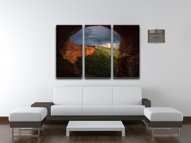 Las Macdulas El Bierzo 3-panel canvas print showcasing a stunning landscape design, perfect for enhancing any room's decor.