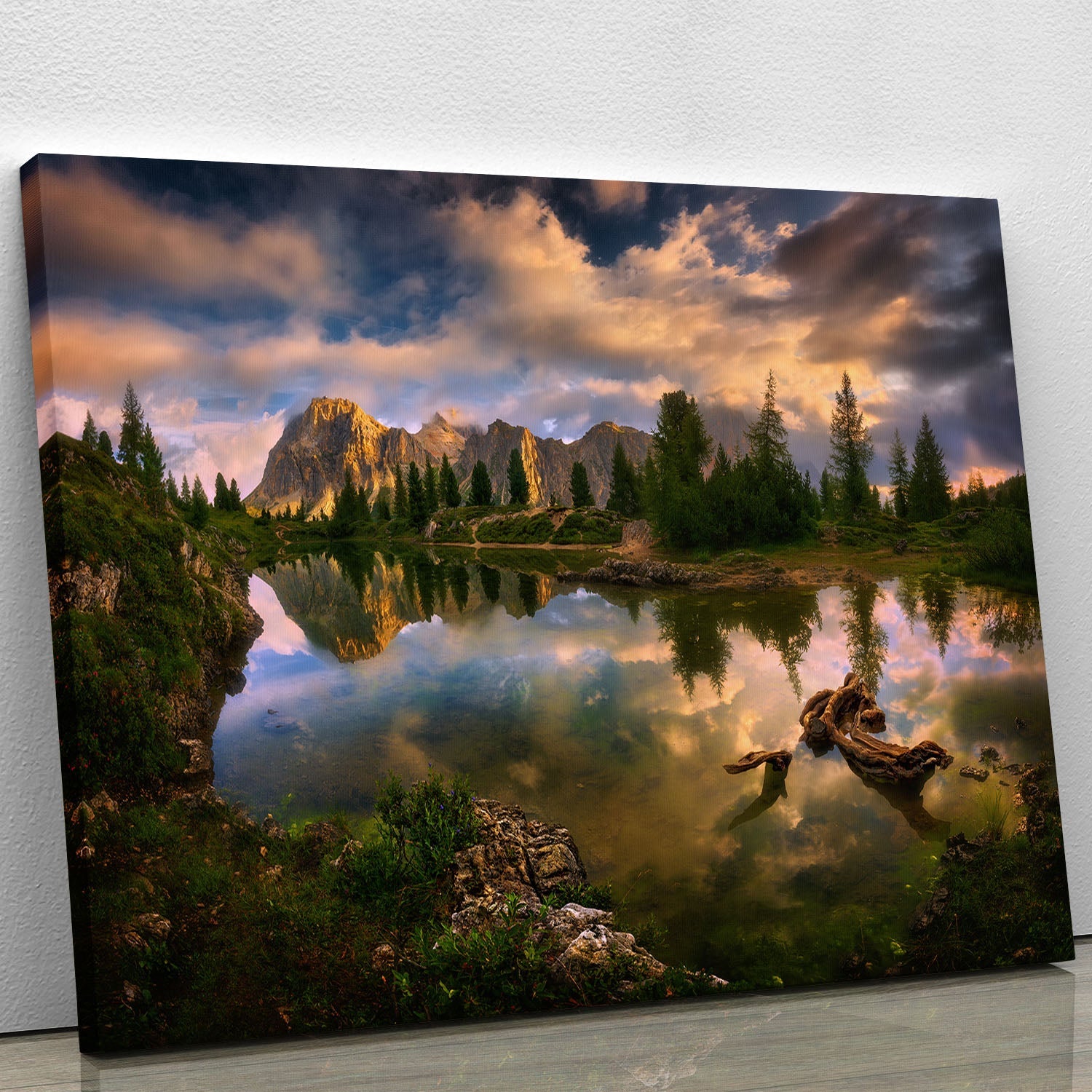 A vibrant Limides canvas print showcasing modern art with abstract designs, perfect for home decor.