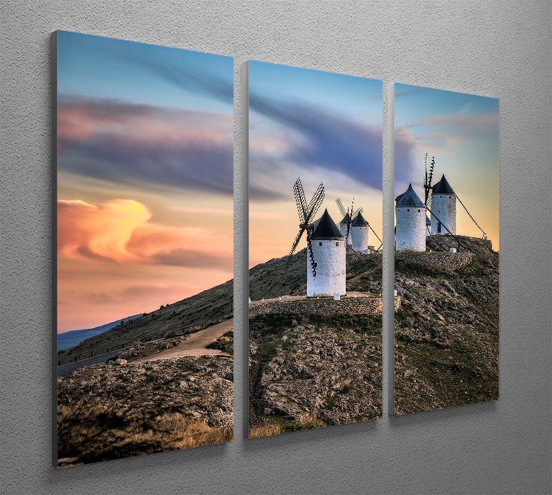 Molinos Al Viento 3 Split Panel Canvas Print showcasing a captivating design with three high-quality canvases.
